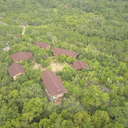 Eskapo Verde Lodge Moalboal Badian Exteriör bild